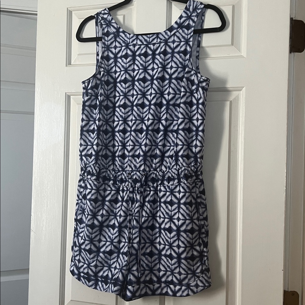 Athleta Blue and White Batik romper size small